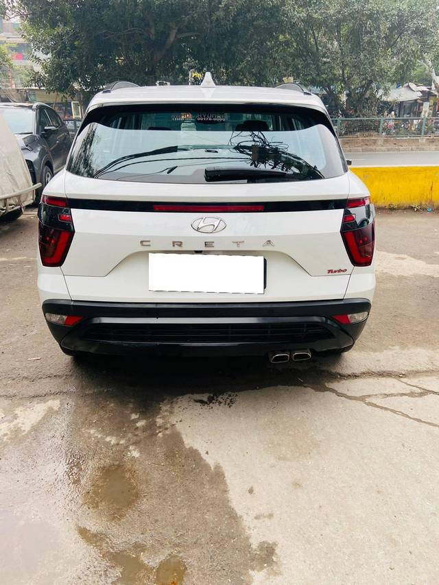 https://images10.gaadi.com/usedcar_image/4301069/original/processed_e01d145708061bcbb9289241f8618d64.jpg?imwidth=6401