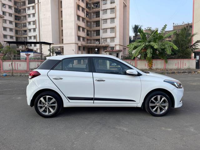 https://images10.gaadi.com/usedcar_image/4301074/original/processed_90376d697c655b808230c809b9182de7.jpg?imwidth=6401