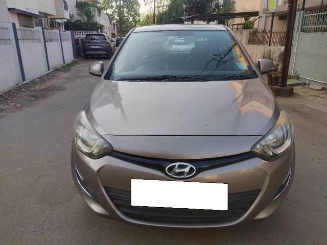 https://images10.gaadi.com/usedcar_image/4301109/original/processed_f6b7986a-8def-4c75-8c65-75bfddd74741.jpg?imwidth=6400