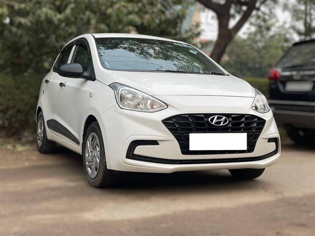 https://images10.gaadi.com/usedcar_image/4301130/original/processed_3ce7a8e3de5f93e8246f22a2f05b2286.jpg?imwidth=6400