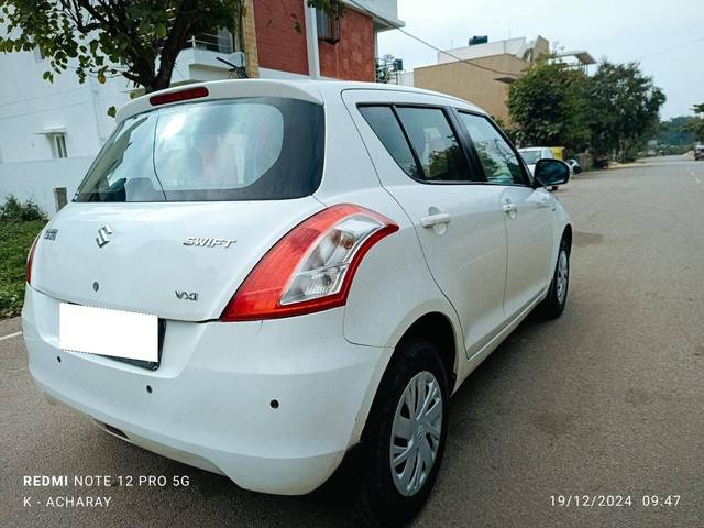 https://images10.gaadi.com/usedcar_image/4301161/original/processed_18cd86cbe8391e6318200f1cf351ba4f.jpg?imwidth=6401