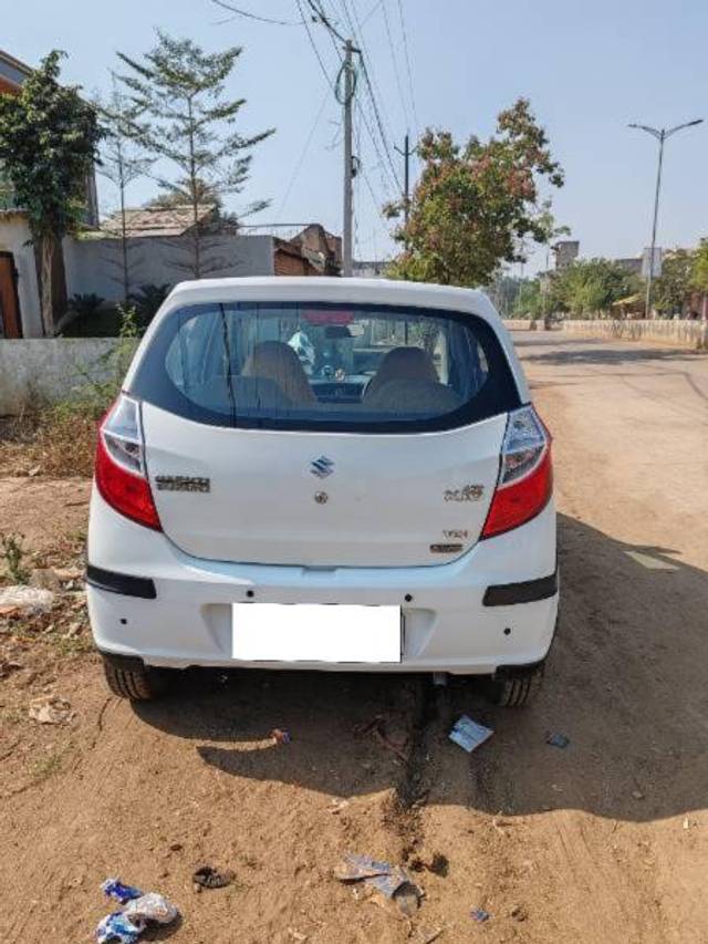 https://images10.gaadi.com/usedcar_image/4301183/original/processed_4874d61a-e48a-415a-9283-14357638d535.jpg?imwidth=6402