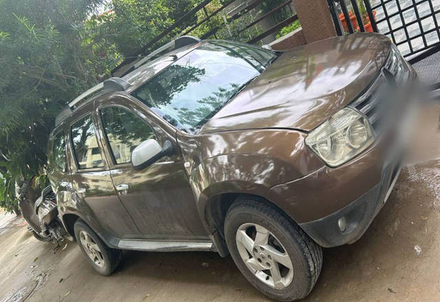 https://images10.gaadi.com/usedcar_image/4301211/original/8f7223dd24194f3ffd7600d8b4005af3.jpeg?imwidth=6400