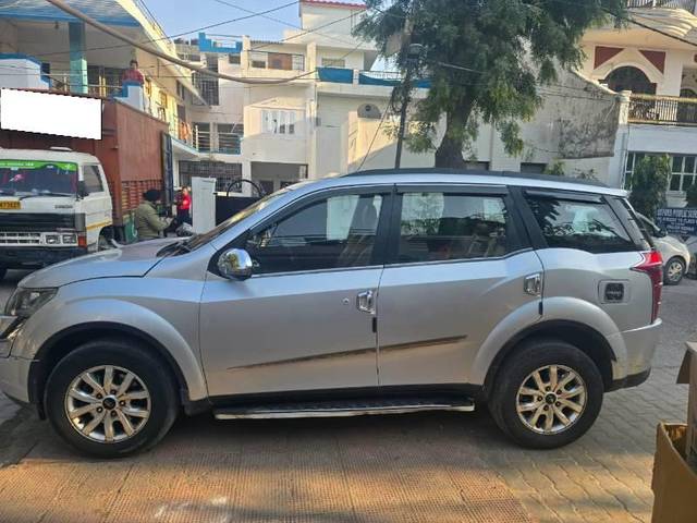 https://images10.gaadi.com/usedcar_image/4301249/original/processed_563027f7-8108-4a96-adb6-8bef6fb1d589.jpeg?imwidth=6400