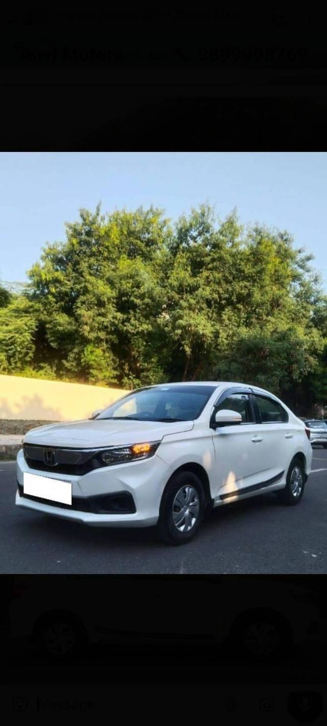 https://images10.gaadi.com/usedcar_image/4301258/original/processed_2d09c00ea6dc66ae70f617f2e82f99fb.jpg?imwidth=6401