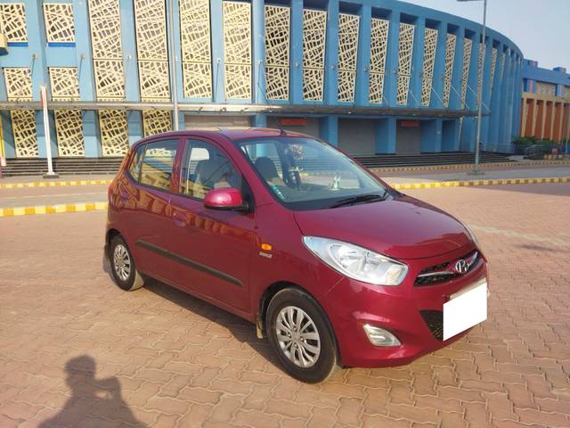 https://images10.gaadi.com/usedcar_image/4301270/original/processed_2955c3569889ed073a086dee149c2269.jpg?imwidth=6400