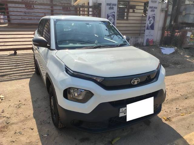 https://images10.gaadi.com/usedcar_image/4301391/original/processed_cbee05bb-b890-44cf-ac92-641fbb37e786.jpg?imwidth=6400