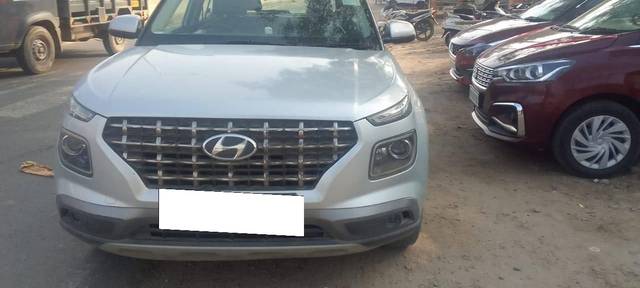 https://images10.gaadi.com/usedcar_image/4301437/original/processed_96def486933fd3a37ebe3d4c06e27879.jpg?imwidth=6400