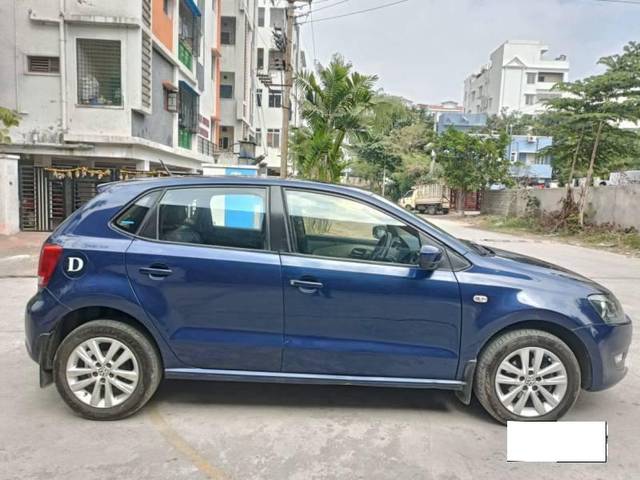 https://images10.gaadi.com/usedcar_image/4301441/original/processed_526ced374dc74c37a66a1668d3254cf7.jpg?imwidth=6401