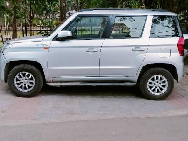 https://images10.gaadi.com/usedcar_image/4301450/original/processed_0386d8ec-2437-4058-b631-fc5bdde93d91.jpg?imwidth=6402