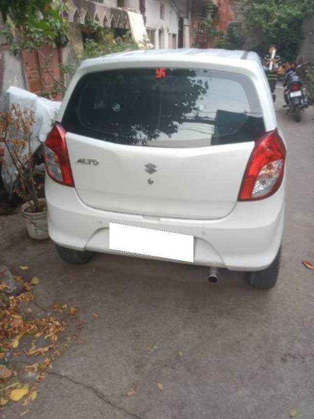 https://images10.gaadi.com/usedcar_image/4301507/original/processed_40b6215d-177c-4af5-a3fc-d3313e209527.jpg?imwidth=6401