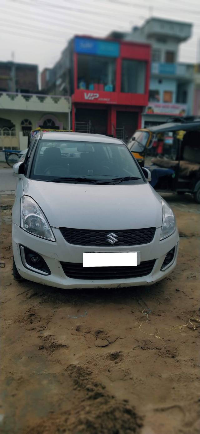 https://images10.gaadi.com/usedcar_image/4301528/original/processed_9f794a11-2cce-4933-bf75-0d1a8bea7a99.jpg?imwidth=6400