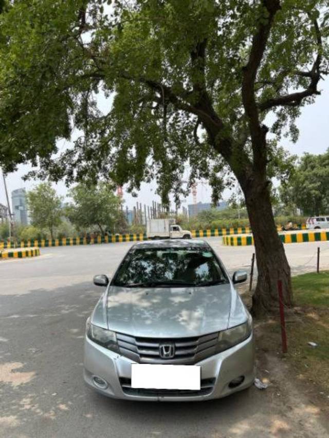 https://images10.gaadi.com/usedcar_image/4301541/original/processed_3c024950-88af-4a62-9b7a-874db7a73173.jpg?imwidth=6402