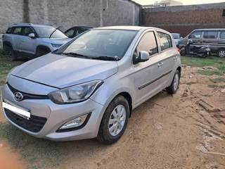 Hyundai i20 2010-2012 Hyundai i20 1.2 Sportz