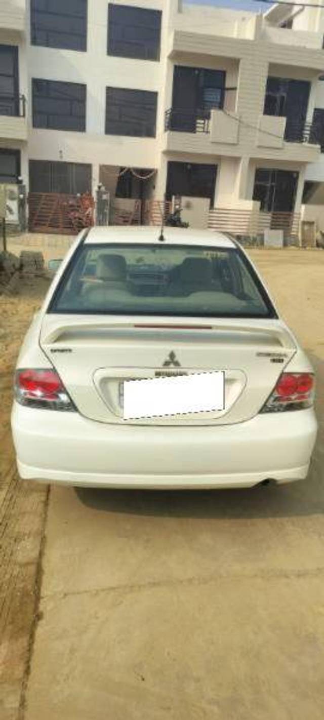 https://images10.gaadi.com/usedcar_image/4301710/original/fa9cec26c0a782ec7bd60fc11da4b1d8.jpg?imwidth=6401