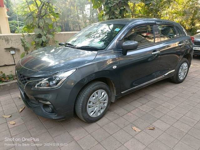 https://images10.gaadi.com/usedcar_image/4301712/original/1a4bb022530fb793e73d02bf22b632ea.jpg?imwidth=6402