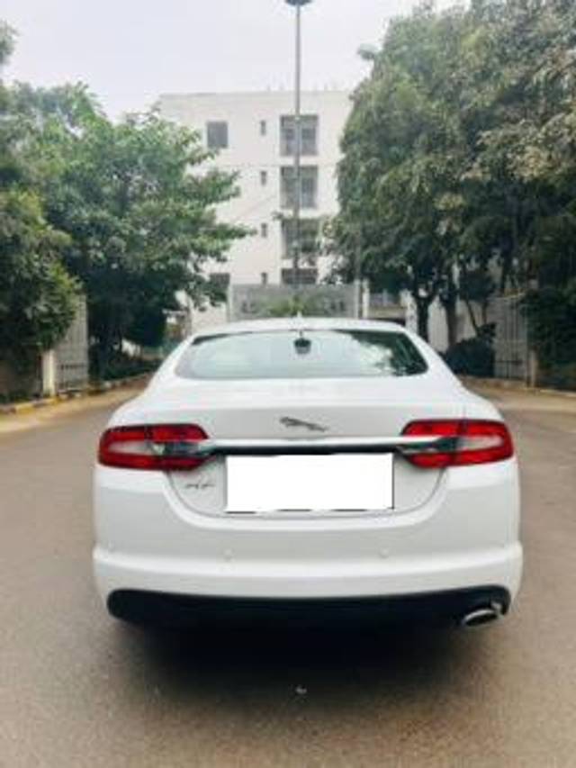 https://images10.gaadi.com/usedcar_image/4301785/original/processed_6fb8659a21679c1d138445fd485774e6.jpg?imwidth=6401