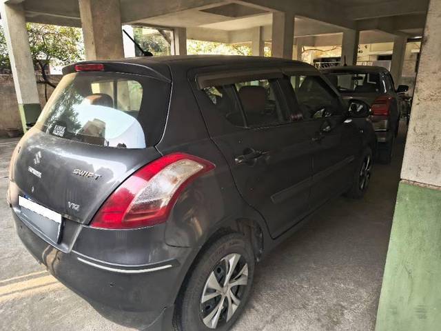 https://images10.gaadi.com/usedcar_image/4301787/original/processed_b8431e5d-14c2-4bba-8ae1-6550999862eb.jpg?imwidth=6402