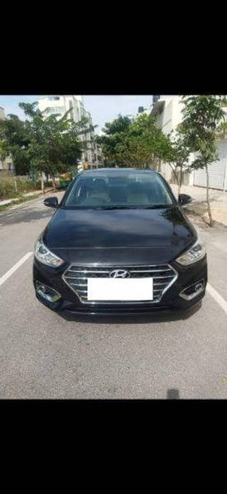 Hyundai Verna 2017-2020 Hyundai Verna CRDi 1.6 SX