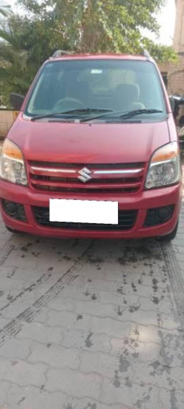 https://images10.gaadi.com/usedcar_image/4301833/original/processed_29896389-d3e4-4192-aa42-4eaab717185b.jpg?imwidth=6400