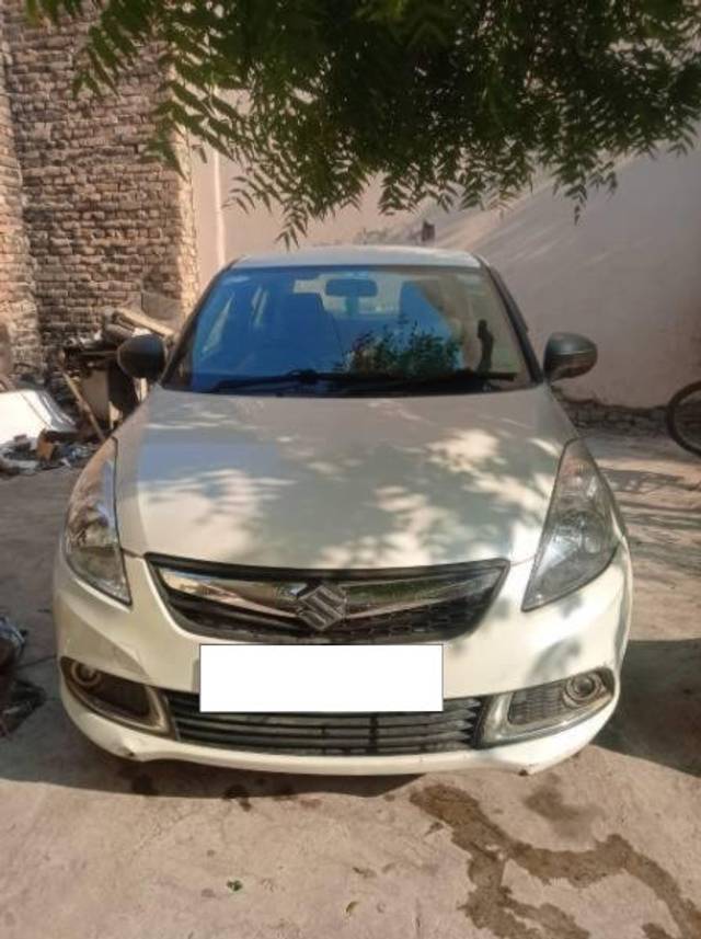 https://images10.gaadi.com/usedcar_image/4301963/original/processed_30388474-01eb-46cd-90b3-2bd57f2d913d.jpg?imwidth=6400