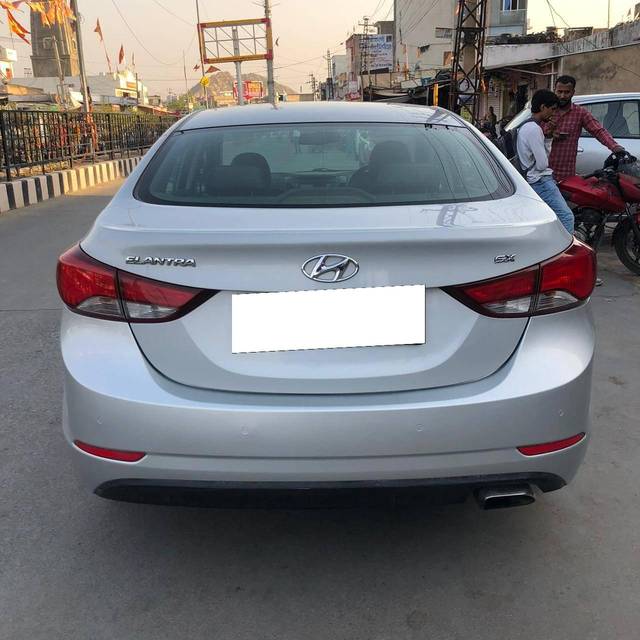 https://images10.gaadi.com/usedcar_image/4302042/original/processed_e45ecc6cd15aca14be08a28087a0f0da.jpg?imwidth=6401