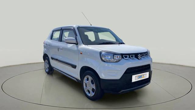 https://images10.gaadi.com/usedcar_image/4302084/original/245030fc405a736942f440bdff767401.jpg?imwidth=6400