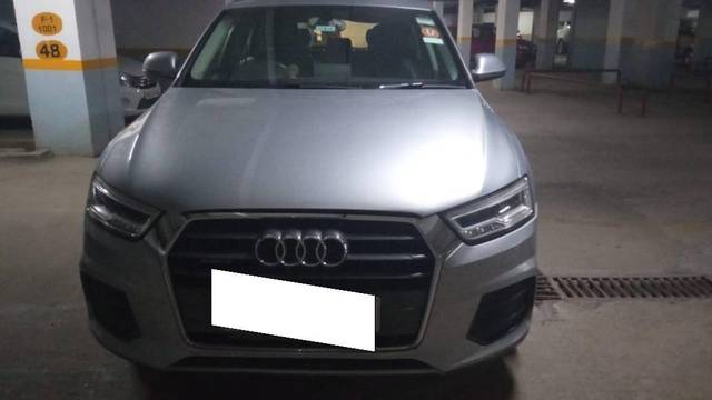 https://images10.gaadi.com/usedcar_image/4302119/original/880761a87f189de5829c346e48842e24.jpg?imwidth=6400