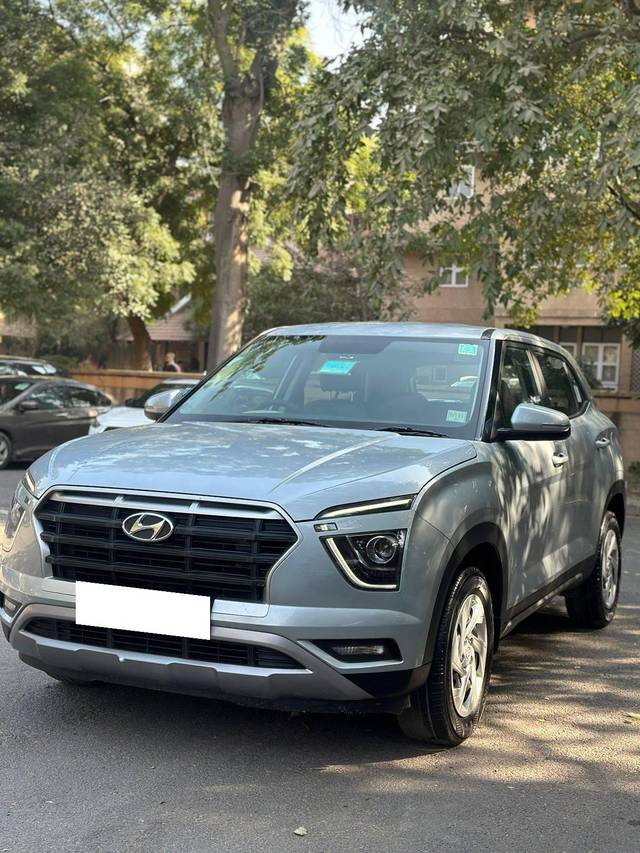 https://images10.gaadi.com/usedcar_image/4302170/original/processed_d338b87955e76f75fc2acda6d447e609.jpg?imwidth=6401