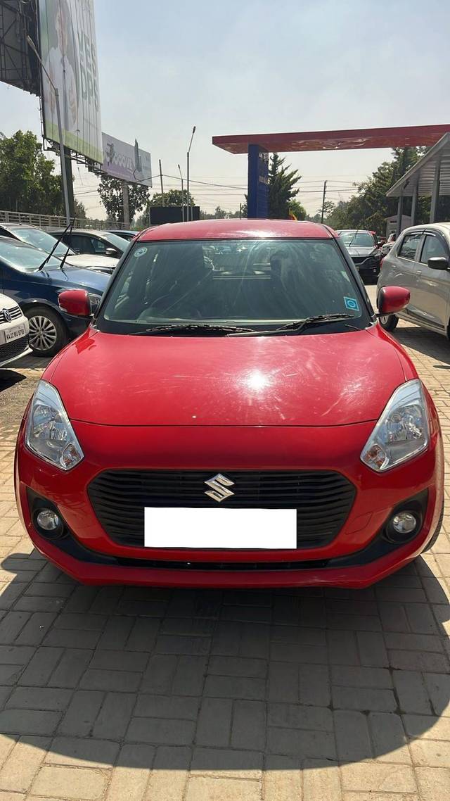 https://images10.gaadi.com/usedcar_image/4302187/original/processed_213c05c3cf325d50ba315e15a01e656b.jpg?imwidth=6402