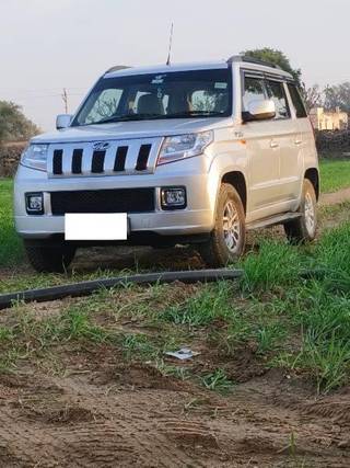 Mahindra TUV 300 2015-2019 Mahindra TUV 300 T8