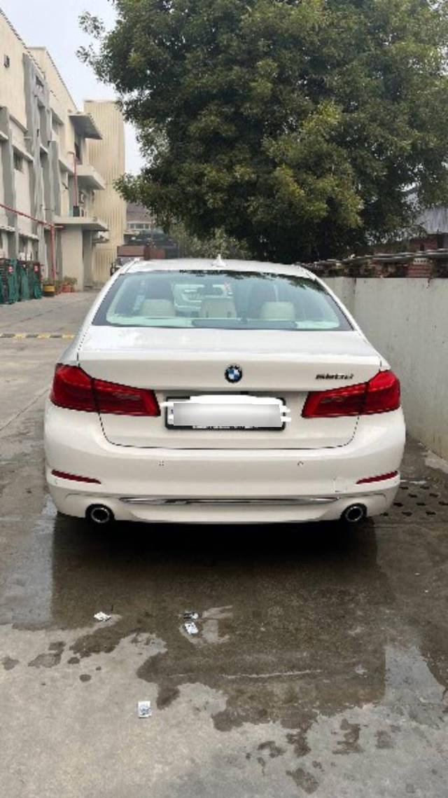 https://images10.gaadi.com/usedcar_image/4302212/original/cf0c1842feb5409eeef6184e7637aa39.jpg?imwidth=6401