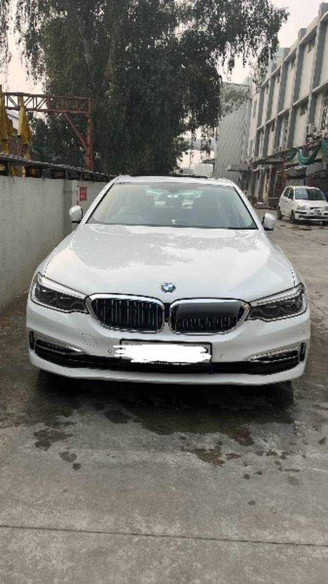 https://images10.gaadi.com/usedcar_image/4302212/original/eebc83f4d5727167fafaab835ab13224.jpg?imwidth=6400