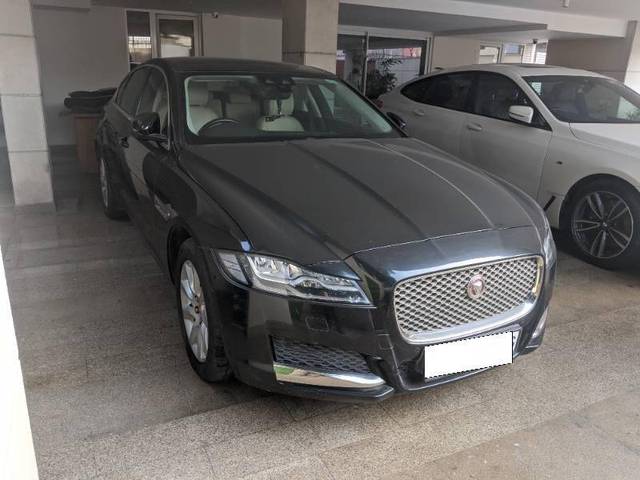 https://images10.gaadi.com/usedcar_image/4302215/original/af2ddab4c3d789517e639c7c90d2c3c9.jpg?imwidth=6400