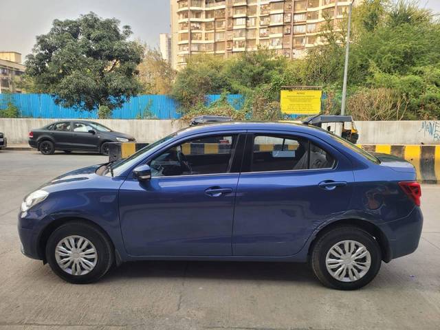 https://images10.gaadi.com/usedcar_image/4302297/original/processed_2a81be5d27a49c52cf5fd72497f4f4fd.jpg?imwidth=6402