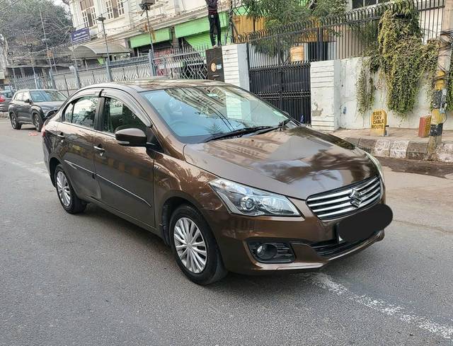 https://images10.gaadi.com/usedcar_image/4302328/original/processed_35388b210adba041b9384fe268056619.jpg?imwidth=6400