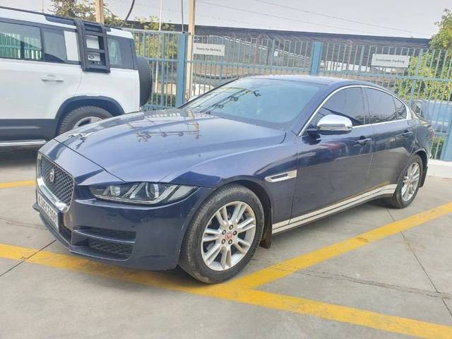 https://images10.gaadi.com/usedcar_image/4302333/original/bc6af0c229c17fde606decc22d647c2f.jpeg?imwidth=6402