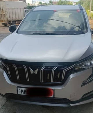 Mahindra XUV700 Mahindra XUV700 AX5 7 Str BSVI