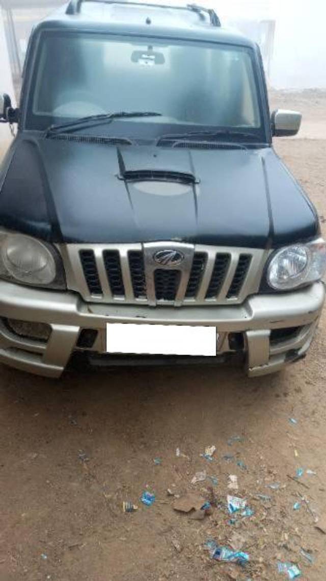 https://images10.gaadi.com/usedcar_image/4302380/original/processed_32eaa8a5-0ad4-4e20-8c2e-890456aacff5.jpeg?imwidth=6400