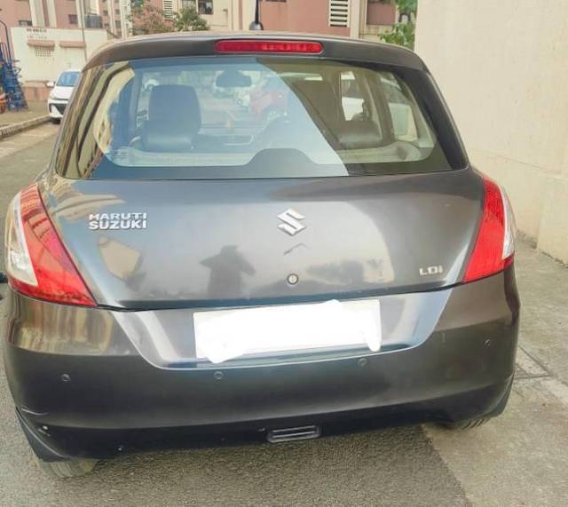 https://images10.gaadi.com/usedcar_image/4302386/original/processed_7a37e763-fea5-4467-8b19-207e4270ec70.jpg?imwidth=6401