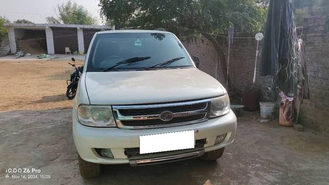 https://images10.gaadi.com/usedcar_image/4302416/original/processed_d9223267-d8bf-491b-bd2c-8282a7355cd3.jpg?imwidth=6401