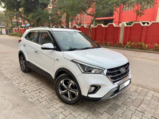 https://images10.gaadi.com/usedcar_image/4302436/original/processed_4910c1cc-771e-43b4-8715-b0428de630a9.jpg?imwidth=6400