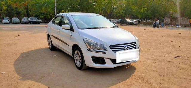 https://images10.gaadi.com/usedcar_image/4302438/original/processed_7bb1a901741b49f49510bbd0f05fb288.png?imwidth=6400