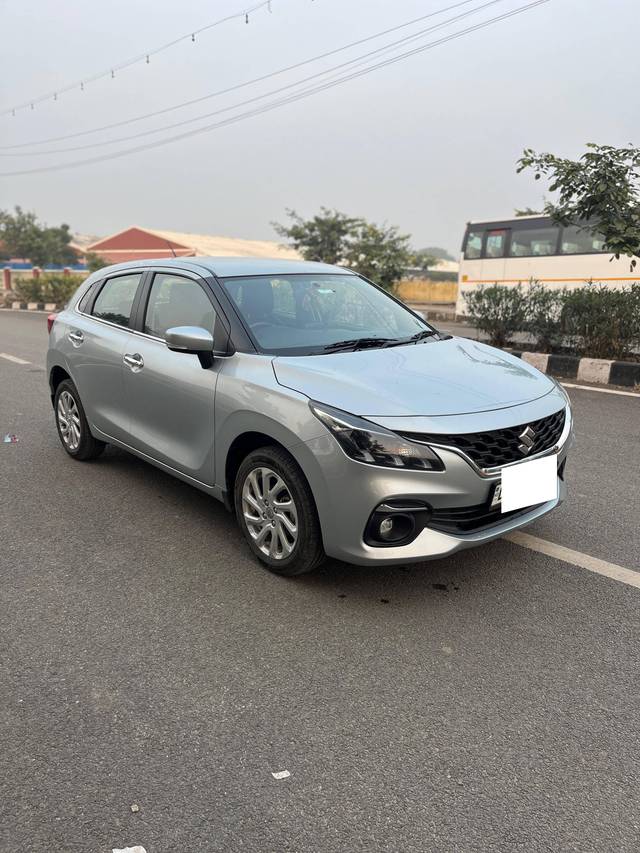 https://images10.gaadi.com/usedcar_image/4302489/original/processed_1394e8eb65e4a27c31f47c81e99c315a.jpg?imwidth=6400