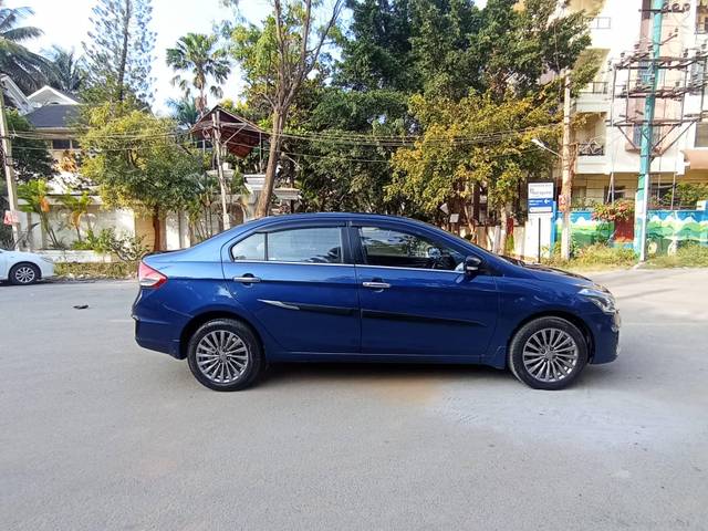 https://images10.gaadi.com/usedcar_image/4302581/original/processed_beb7c1c042bcb2ba770b5561e8915766.jpg?imwidth=6401