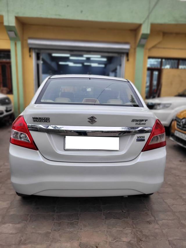 https://images10.gaadi.com/usedcar_image/4302847/original/processed_c4955091a21121e84b29b0b2f6094674.jpg?imwidth=6401