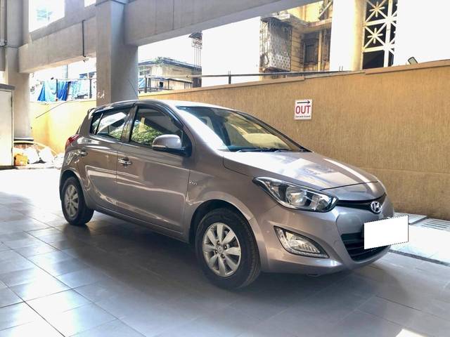 https://images10.gaadi.com/usedcar_image/4302909/original/processed_85ad18a7c79479722580014eb792f541.jpg?imwidth=6400