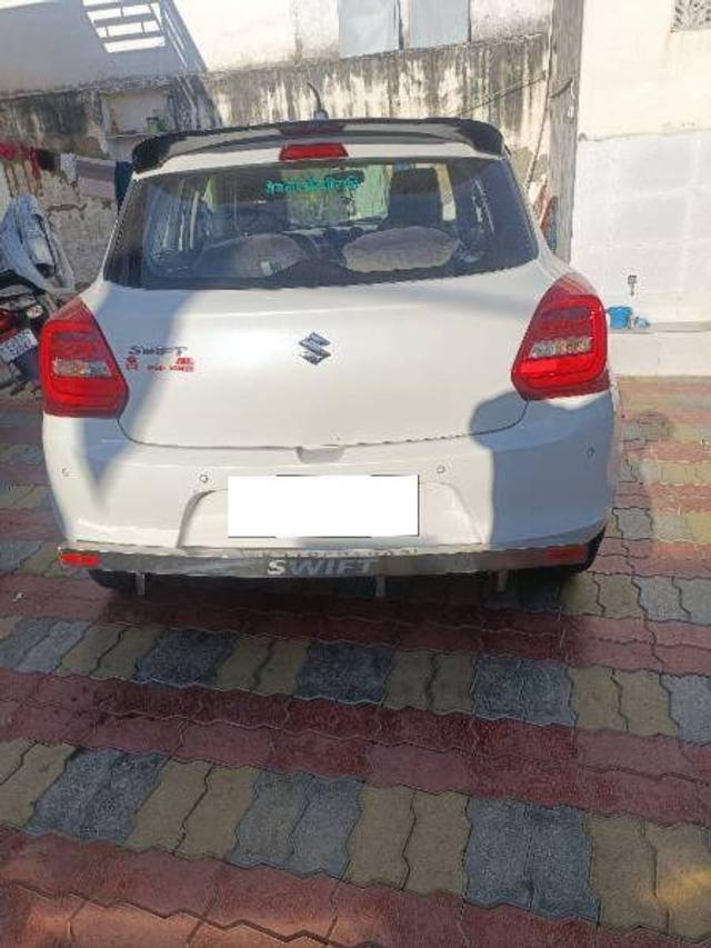 https://images10.gaadi.com/usedcar_image/4302981/original/4ff296d84d479869fdef224a0d30900d.jpg?imwidth=6401