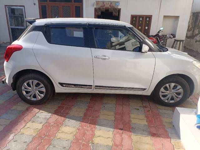 https://images10.gaadi.com/usedcar_image/4302981/original/d9574706048fc115fd241c24f95144b5.jpg?imwidth=6402