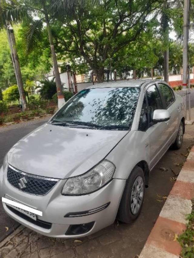 https://images10.gaadi.com/usedcar_image/4303054/original/processed_49ecab8b-597c-490a-bf3a-2bf43faadb87.jpg?imwidth=6401